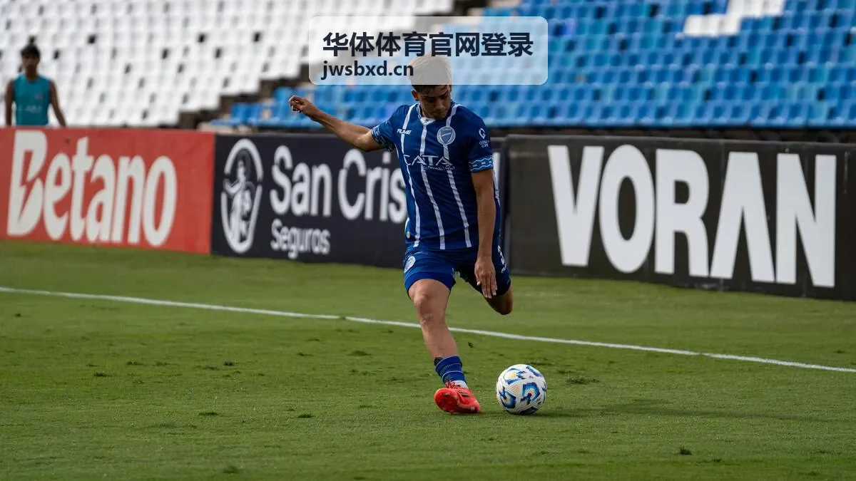 华体体育官网登录场馆内的场地调度与预约前台